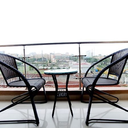Vinstar Serviced Apartments Хіньеваді Екстер'єр фото