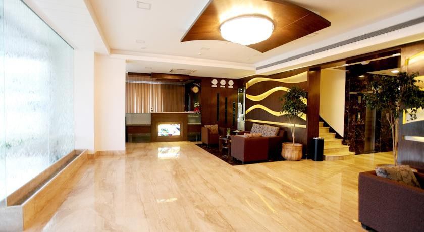 Vinstar Serviced Apartments Хіньеваді Екстер'єр фото